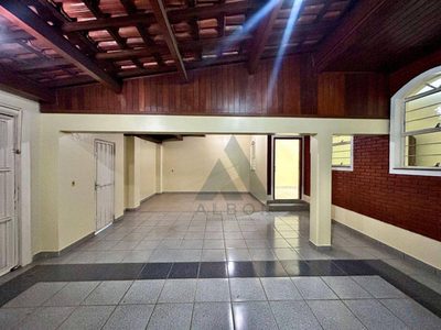 Casa, 3 quartos, 200 m² - Foto 2