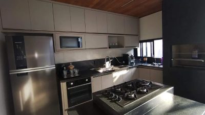 Casa, 3 quartos, 183 m² - Foto 1