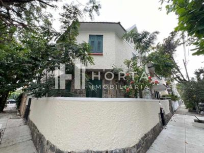Casa, 4 quartos, 206 m² - Foto 1