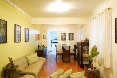 Casa, 4 quartos, 200 m² - Foto 1