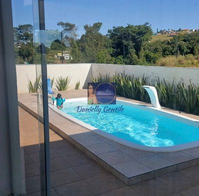 Casa, 3 quartos, 157 m² - Foto 1