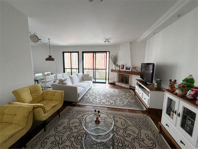 Apartamento, 3 quartos, 130 m² - Foto 2