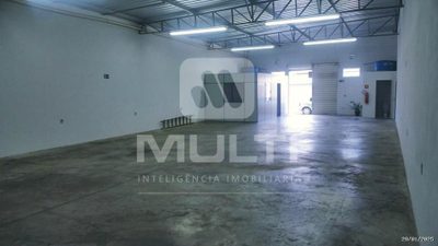 Casa, 1 quarto, 250 m² - Foto 2