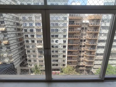 Loja-Salão, 58 m² - Foto 1
