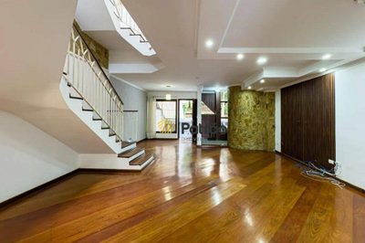 Sobrado, 3 quartos, 250 m² - Foto 1