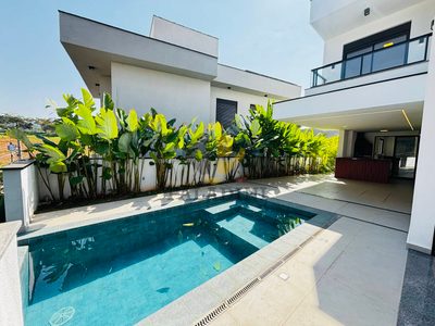 Casa, 3 quartos, 245 m² - Foto 2