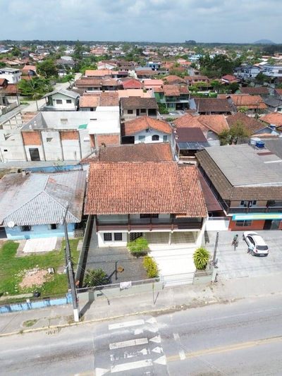 Sobrado, 4 quartos, 250 m² - Foto 1