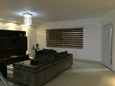 Sobrado, 4 quartos, 370 m² - Foto 2