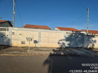 Casa, 2 quartos, 292 m² - Foto 1
