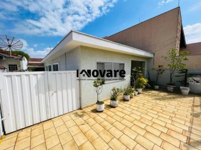 Casa, 5 quartos, 197 m² - Foto 1