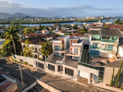 Casa, 3 quartos, 166 m² - Foto 3