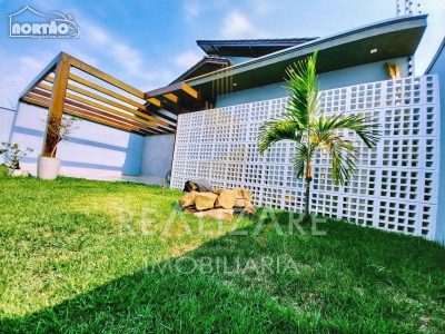 Casa, 3 quartos, 204 m² - Foto 3