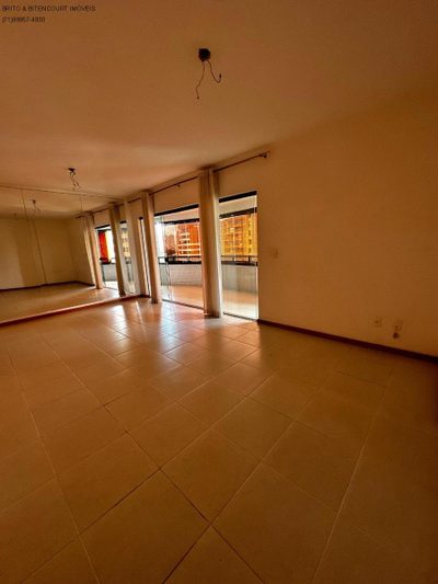 Apartamento, 3 quartos, 135 m² - Foto 2