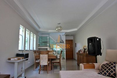 Sobrado, 3 quartos, 242 m² - Foto 2