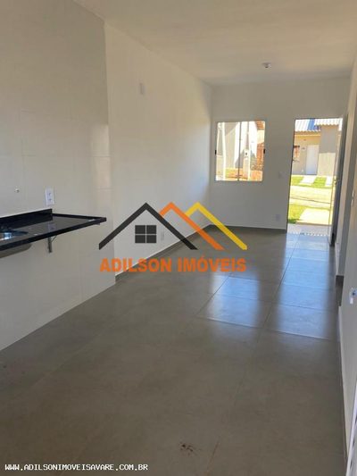 Casa, 2 quartos, 49 m² - Foto 2