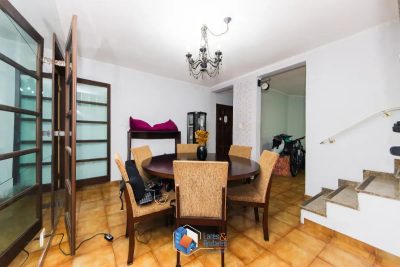 Casa, 4 quartos, 196 m² - Foto 2