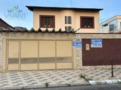Sobrado, 3 quartos, 136 m² - Foto 1