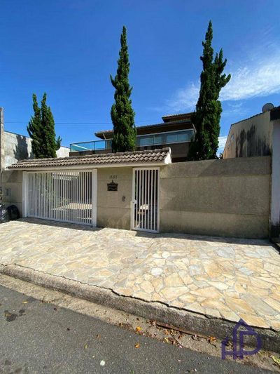 Casa, 3 quartos, 248 m² - Foto 2