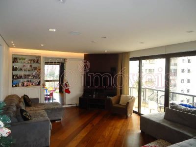 Apartamento, 4 quartos, 200 m² - Foto 1