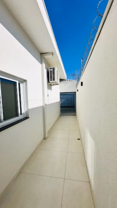 Casa, 2 quartos, 186 m² - Foto 1