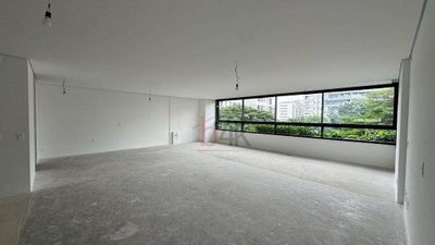 Apartamento, 3 quartos, 201 m² - Foto 1