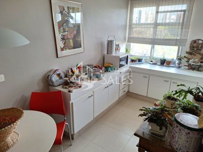 Apartamento, 3 quartos, 140 m² - Foto 2