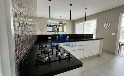 Casa, 5 quartos, 245 m² - Foto 4