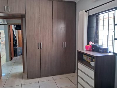 Casa, 2 quartos, 177 m² - Foto 2