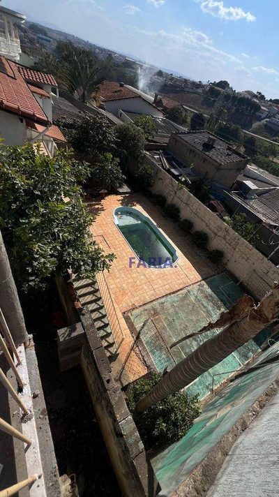 Casa, 4 quartos, 300 m² - Foto 1
