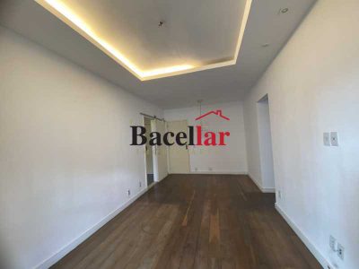 Apartamento, 2 quartos, 75 m² - Foto 2