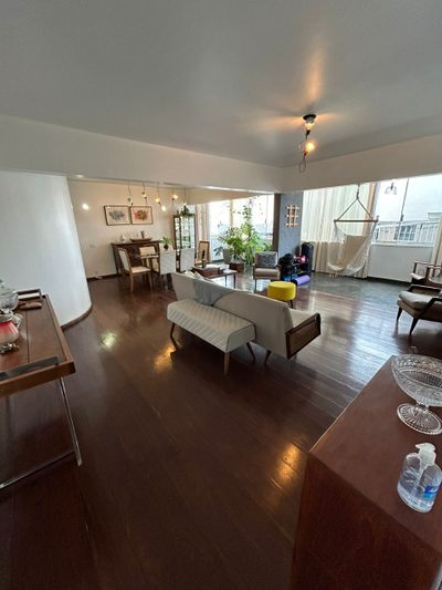 Apartamento, 3 quartos, 220 m² - Foto 2