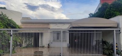 Casa, 6 quartos, 360 m² - Foto 1