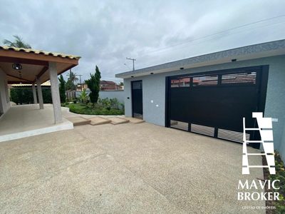 Casa, 3 quartos, 265 m² - Foto 2
