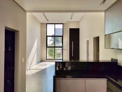 Casa, 3 quartos, 183 m² - Foto 2