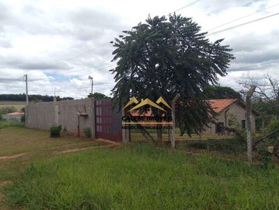 Chácara, 3 quartos, 1000 m² - Foto 1