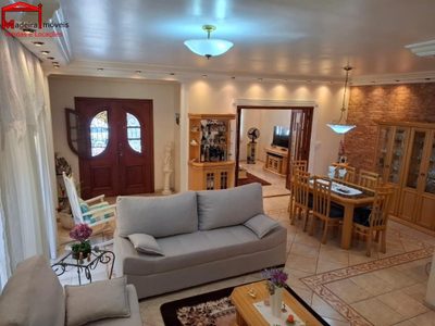 Sobrado, 4 quartos, 274 m² - Foto 3