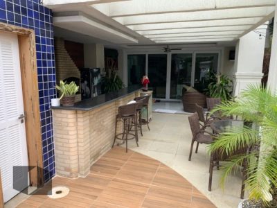 Casa, 4 quartos, 336 m² - Foto 2