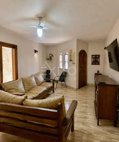 Casa, 3 quartos, 142 m² - Foto 2
