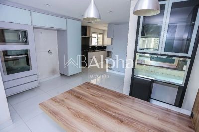Apartamento, 3 quartos, 235 m² - Foto 2