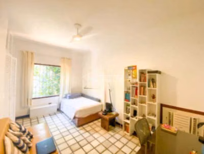 Apartamento, 3 quartos, 300 m² - Foto 1