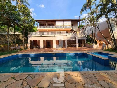 Casa, 7 quartos, 350 m² - Foto 1