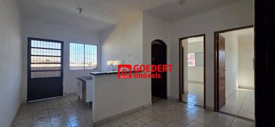 Casa, 2 quartos, 80 m² - Foto 1
