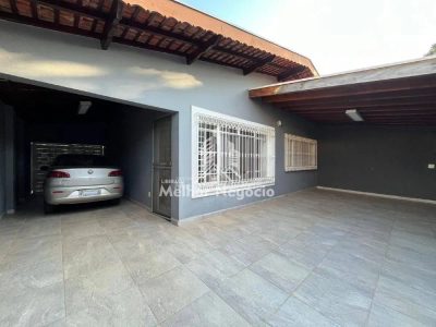 Casa, 3 quartos, 206 m² - Foto 2