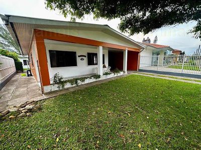 Casa, 4 quartos, 192 m² - Foto 1
