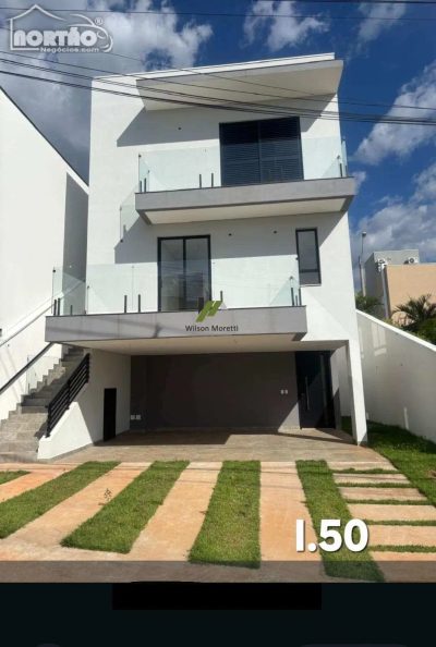 Casa, 5 quartos, 211 m² - Foto 1