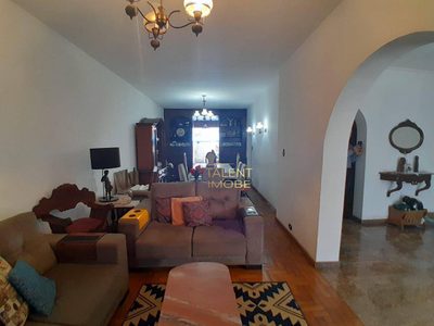 Sobrado, 3 quartos, 215 m² - Foto 1