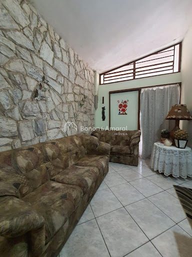 Casa, 3 quartos, 212 m² - Foto 4