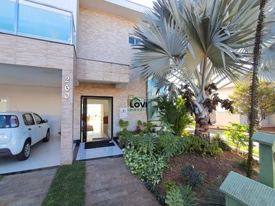 Sobrado, 4 quartos, 302 m² - Foto 2