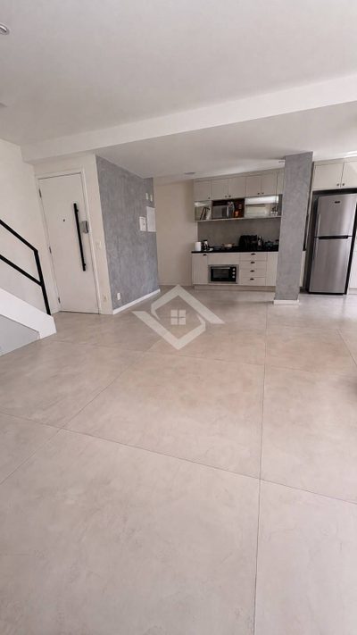 Cobertura, 3 quartos, 184 m² - Foto 2