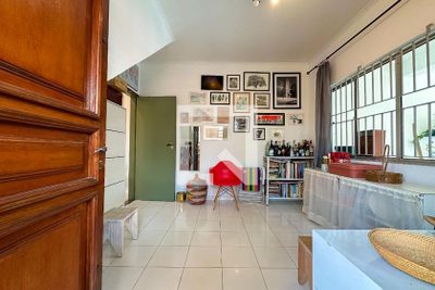 Casa, 3 quartos, 288 m² - Foto 1